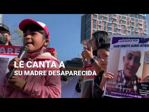 Miro al cielo y no me basta | Niña le canta a su madre DESAPARECIDA