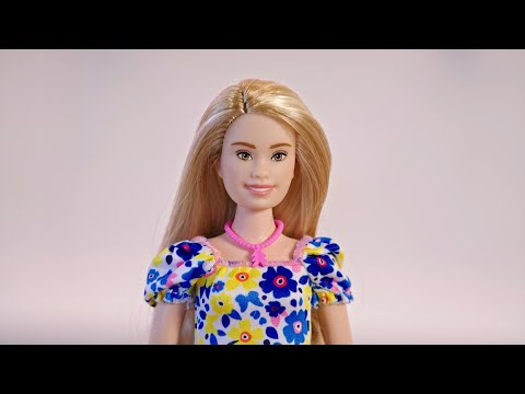 Mattel sort un modèle de poupée Barbie porteuse de trisomie 21 | AFP