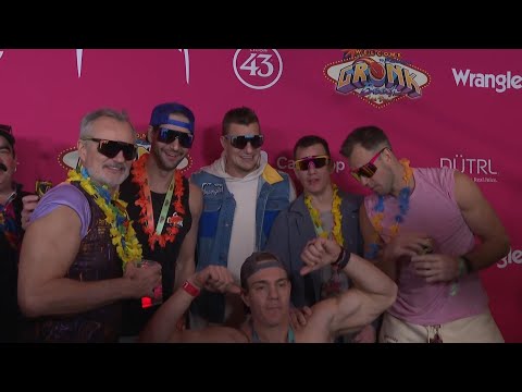 Gronk's Vegas beach party keeps the Super Bowl energy flowing