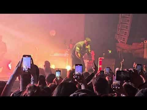 Samra Live in Bremen 14.10.25 Schüsse Fallen im Regen + 6 Uhr
