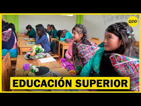 ¿Cuántas mujeres indígenas acceden a la educación superior en el Perú