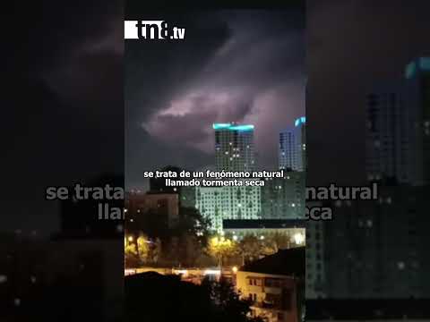 Impactantes imágenes de una tormenta seca en una ciudad rusa (VIDEO)