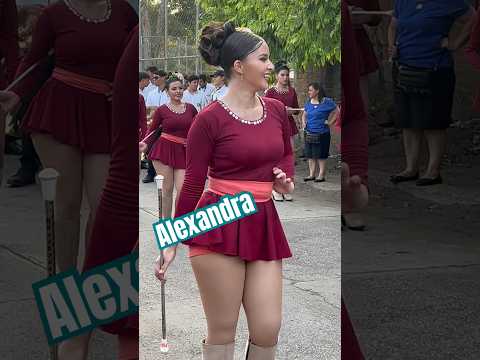 Alegre Alexandra Espinoza al Ver a su Novio  #4k #viral #dance #elsalvador4kjr #baile #short