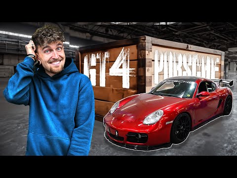 The Porsche becomes "a bit" more aggressive!