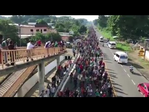 Mega caravana transita por México