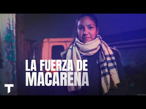 LA FUERZA DE MACARENA: todos los días sale a vender tortillas con sus hijos para salir adelante