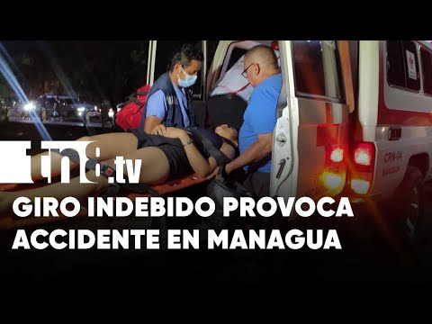 Giro indebido provoca colisión entre motociclistas en Managua - Nicaragua