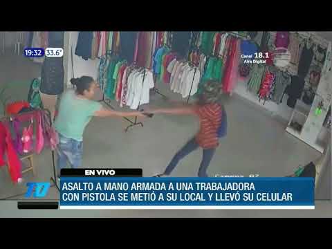 Motochorro asaltó a trabajadora de una boutique en Luque