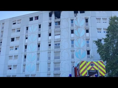 Nice : sept morts dans l'incendie d'un immeuble, trois individus recherchés annonce Attal