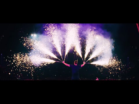 Dimitri Vegas & Like Mike vs Brennan Heart - All I Want For Christmas (Official Music Video)