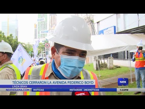 Técnicos y plomeros cerraron la avenida Federico Boyd, en rechazo a la reducción de su campo laboral