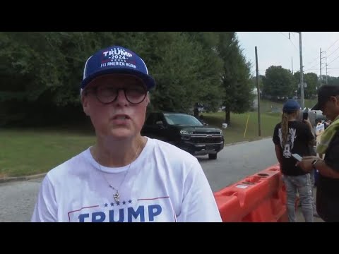 Trump supporters speak out for Trump outside Georgia jail