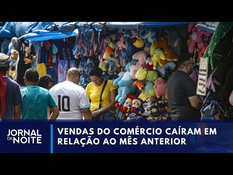 Vendas do comércio caem em agosto, aponta o IBGE