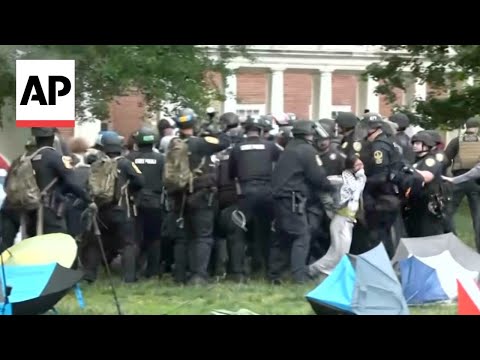 Police break up encampment of anti-Gaza war protesters at University of Virginia