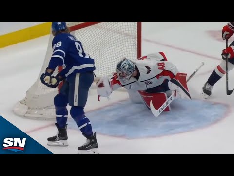 Capitals Logan Thompson Flashes Leather to Rob Maple Leafs William Nylander