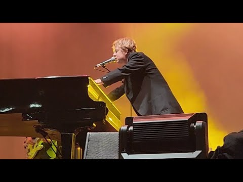 Tom Odell - Fighting Fire With Fire (Live in Budapest 2022)