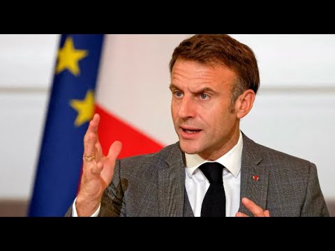Emmanuel Macron se rend à la COP 28 pour parler climat et en coulisse, des combats à Gaza