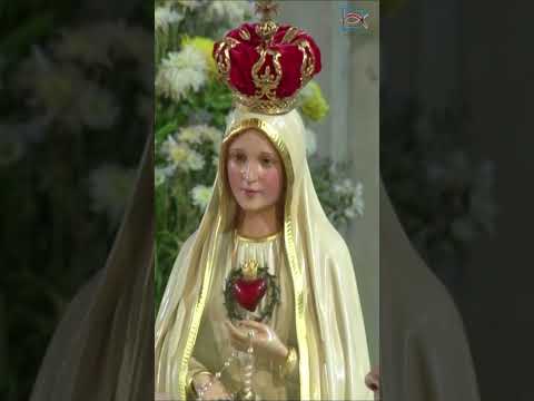 Coronación a la Virgen María .- Día de Nuestra Señora de Fátima. Parroquia de María Auxiliadora.