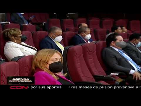 Compañeros de Víctor Suárez califican como precipitada su salida el PLD