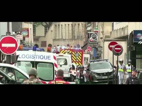 Una fuerte explosión sacudió un edificio en París, Francia
