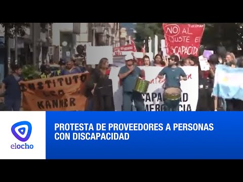 PROTESTA DE PROVEEDORES A PERSONAS CON DISCAPACIDAD