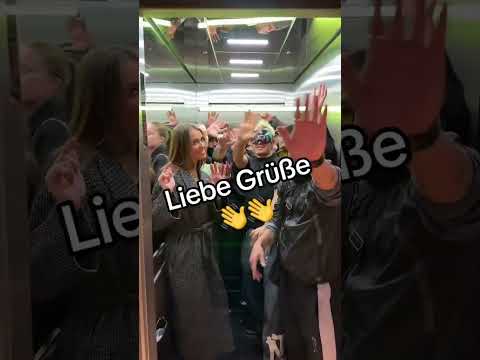 Liebe Grüsse #vienna #rafcamora #skiaggu