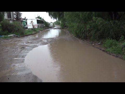 Zonas anegadas obliga a camioneros a modificar la ruta