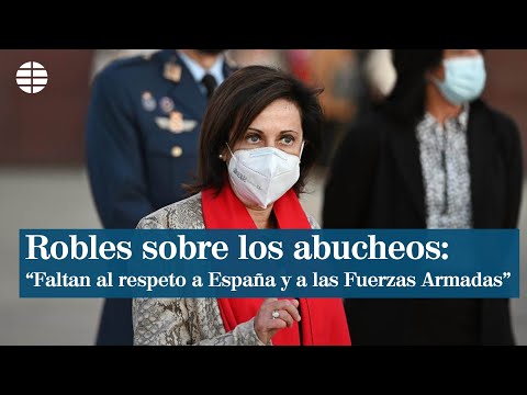 Robles sobre los abucheos a Sánchez: Faltan el respeto a España y a las Fuerzas Armadas