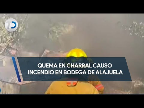 Quema en charral causo incendio en bodega de Alajuela