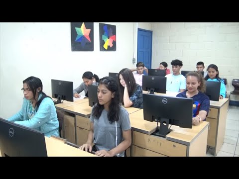 Inatec inaugura laboratorios de computación en Chinandega