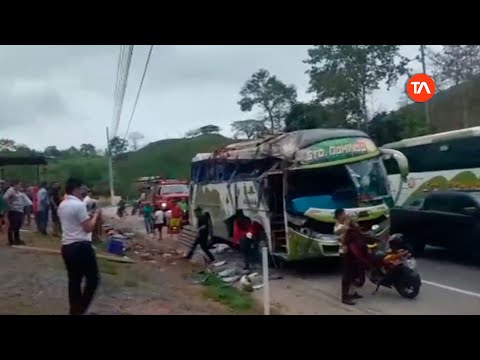 Cinco fallecidos en un accidente de tránsito en el cantón El Carmen