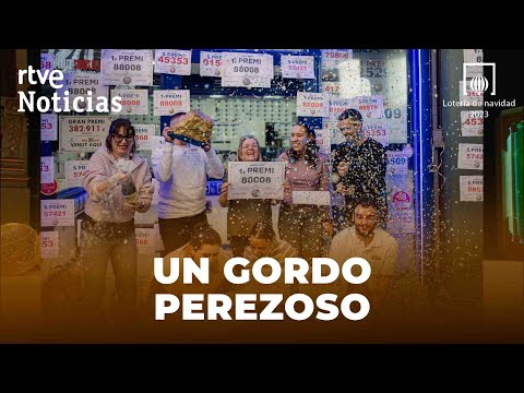 LOTERÍA DE NAVIDAD: UN GORDO RARO, MUY REPARTIDO y PRIMERA VEZ, en JAÉN CAPITAL | RTVE Noticias