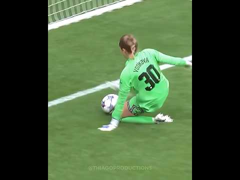 Women’s Goalkeepers + Men’s