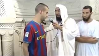 شبية لاعب برشلونة الشهير( ادريانو ) يعلن اسلامه