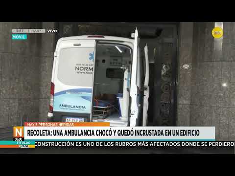 Recoleta: una ambulancia chocó y quedó incrustada en un edificio ?N8:00? 11-10-24