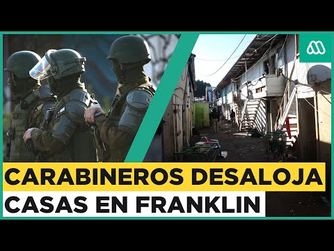 Operativo de desalojos en Santiago Centro: Barrio Franklin es intervenido por Carabineros