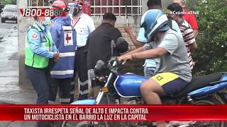 Motociclista resultó con lesiones tras ser arrollado por un taxista en Managua - Nicaragua