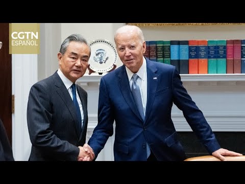 El canciller chino y el presidente de EE. UU. conversan sobre gestionar la competencia