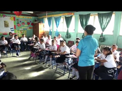 Reconocerán la labor del docente nicaragüense con bonos en el Día del Maestro