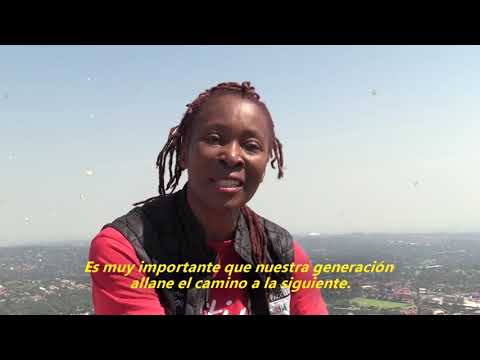 Saray Khumalo, primera africana negra en la cima del Everest y en el Polo Sur