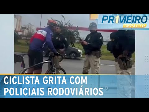 Bate-boca entre ciclista e policiais rodoviários gera confusão no DF | Primeiro Impacto (21/02/24)
