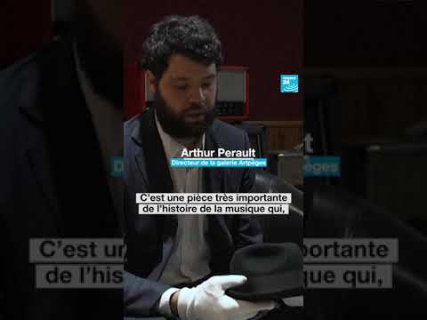 Le chapeau de Michael Jackson mis aux enchères à Paris • FRANCE 24