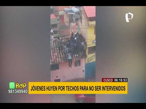 Fiesta covid en Cusco: jóvenes escapan por techos para no ser intervenidos