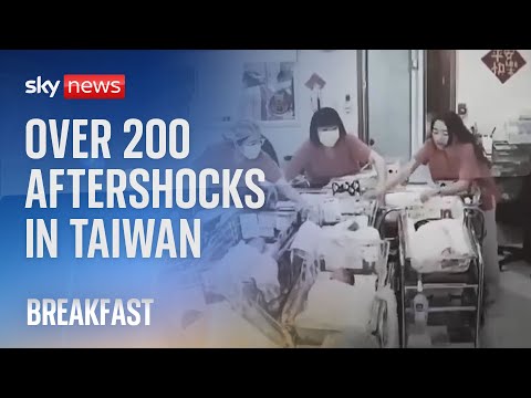 Moment nurses protect babies during Taiwan earthquake