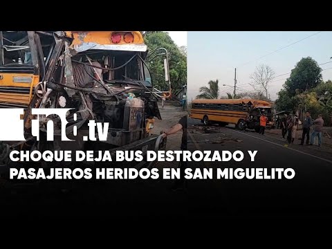 Bus queda chatarra y ocupantes con lesiones tras ser colisionados por otra unidad en San Miguelito