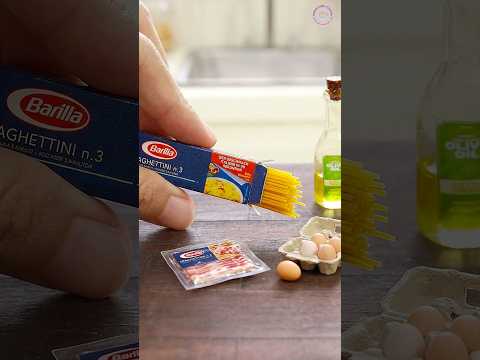 MINIATURE PASTA, BACON & EGG #shorts #minibrands  #miniaturecusina #miniatures