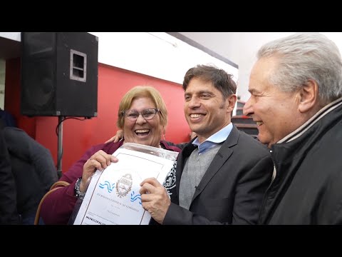 Kicillof entregó 232 títulos de propiedad gratuitos en Salto