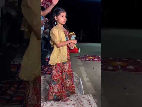 प्रेमानन्द बाबा ने दिए सुंदर दर्शन #premanandjimaharaj #trendingshorts #vrindavan #premmandir #short