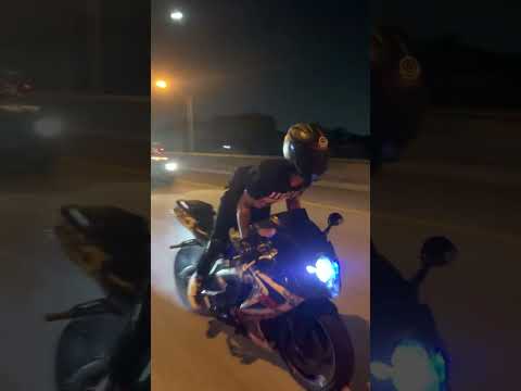 GSXR600 BURNOUT HIGHWAY MIAMI
