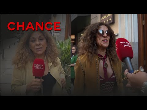 Lolita y Rosario Flores, orgullo y emoción en el concierto de Guillermo Furiase